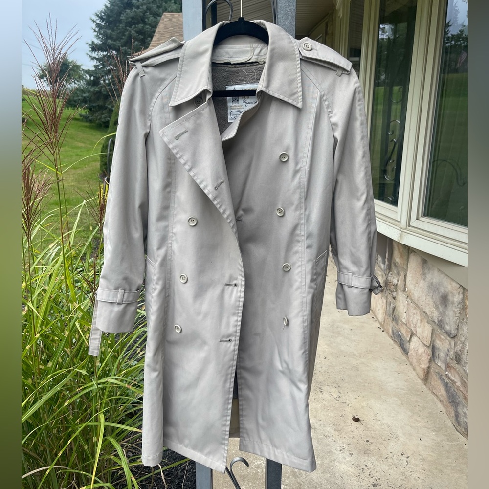 London Fog Jacket Size Small